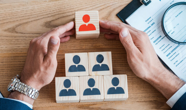 Hiring manager and recruiter alignment